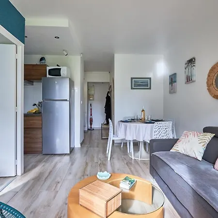 Overlord - Appt 300m Plage Apartment *